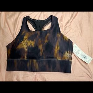 New with tags sports bra
